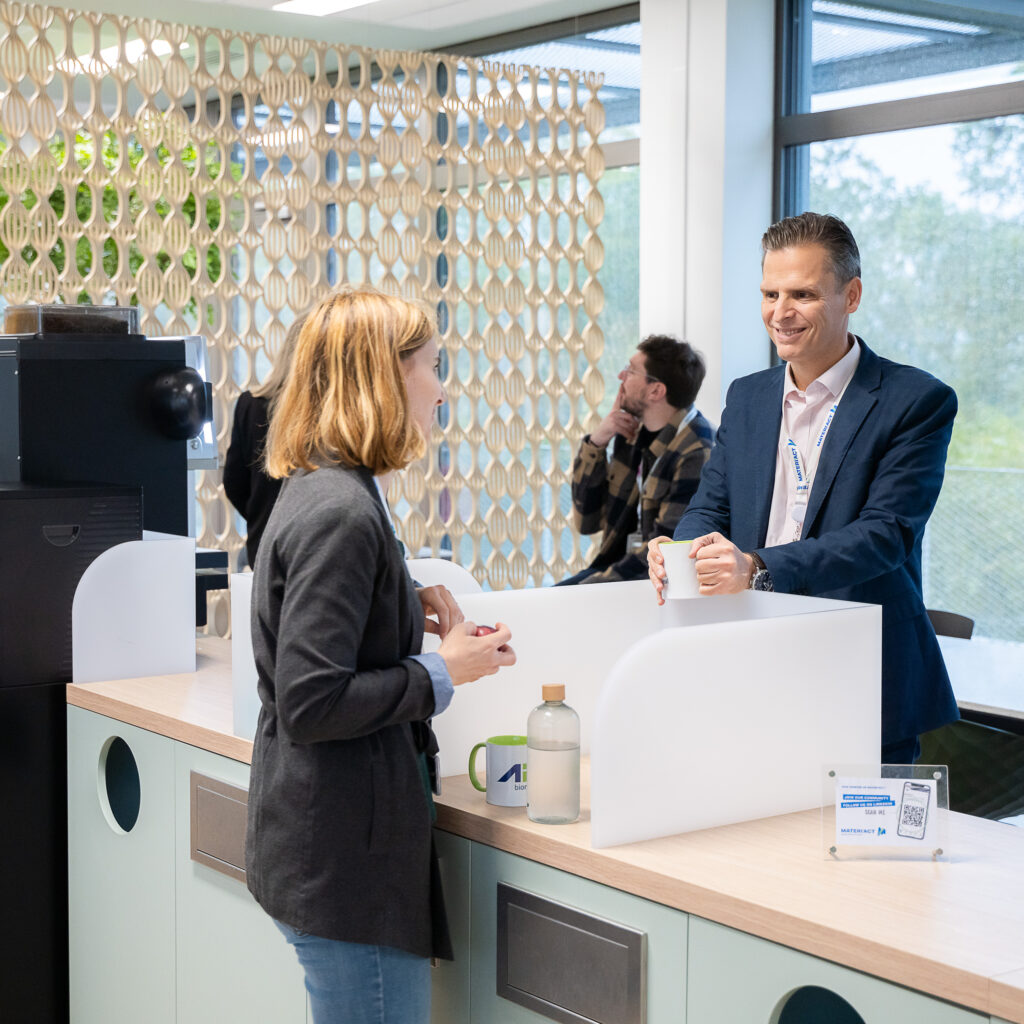 Working Materiact Lyon Portrait2